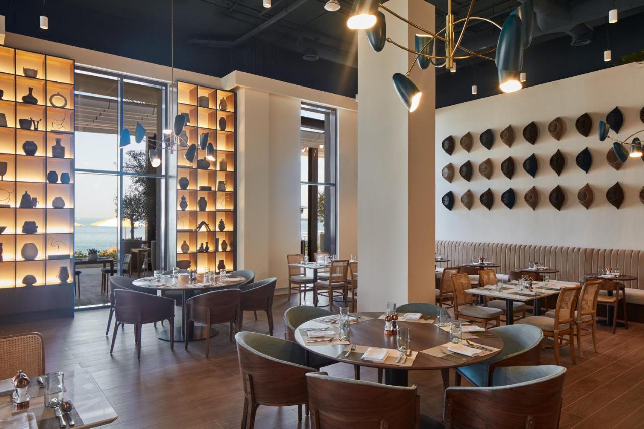 Vida Beach Resort Umm Al Quwain ภายนอก รูปภาพ Restaurant interior